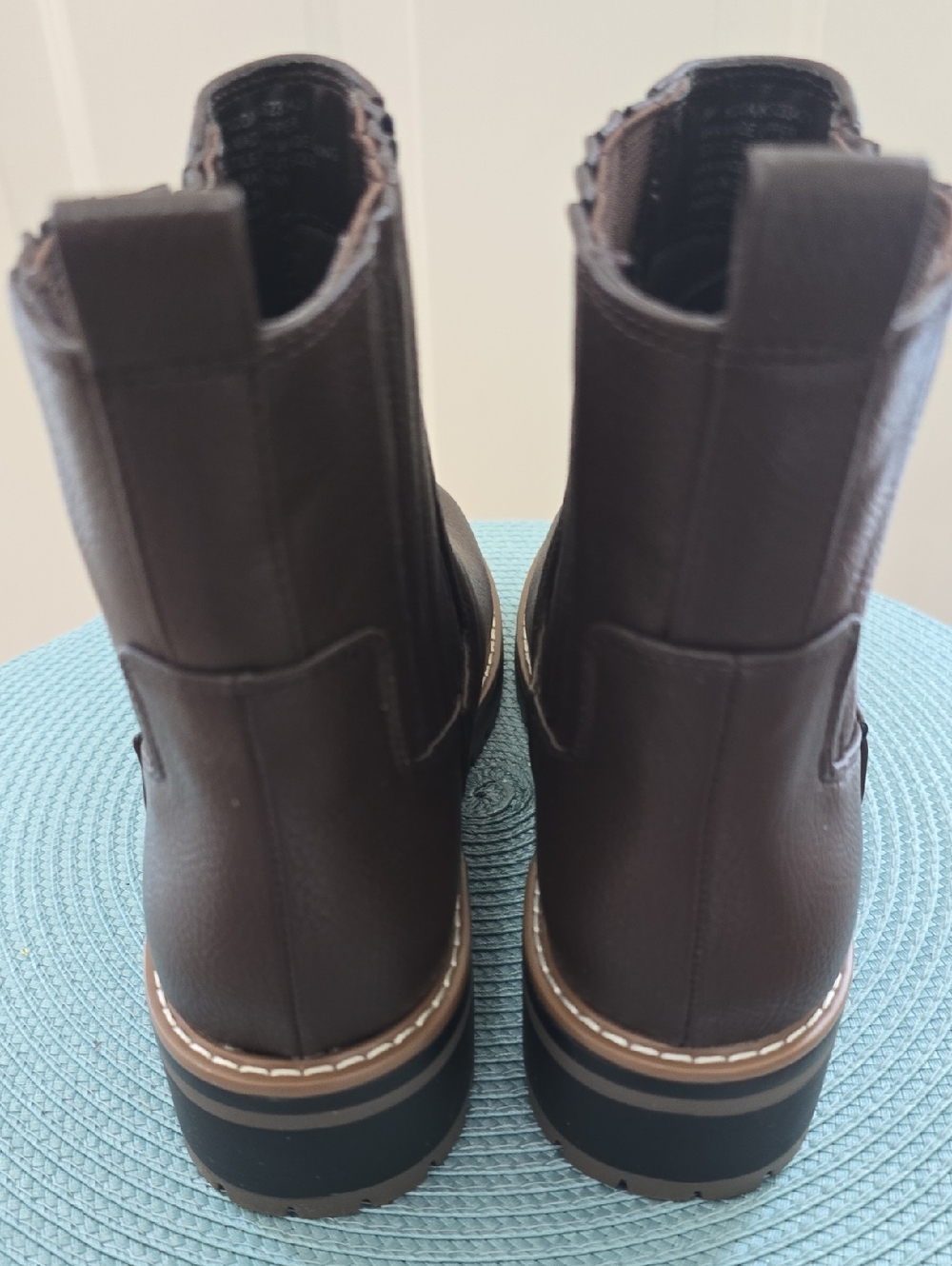 Kensie Brand Women’s Brown Classic Pull-On Ankle Boots Size 8 - Picture 5 of 13